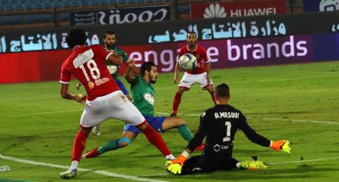 مصدر بالزمالك: تجديد التفاوض مع المقاصة لضم سامي